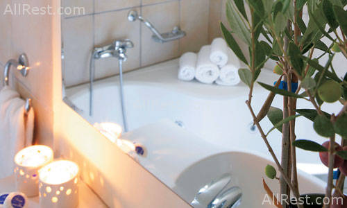 Plaza Spa Suites 13